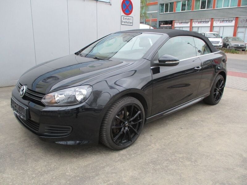 Deep black perleffekt Gebraucht 2015 VW Golf Cabriolet Basis Cabrio | 10.470 € (Fairer Preis) - Bild 1/4