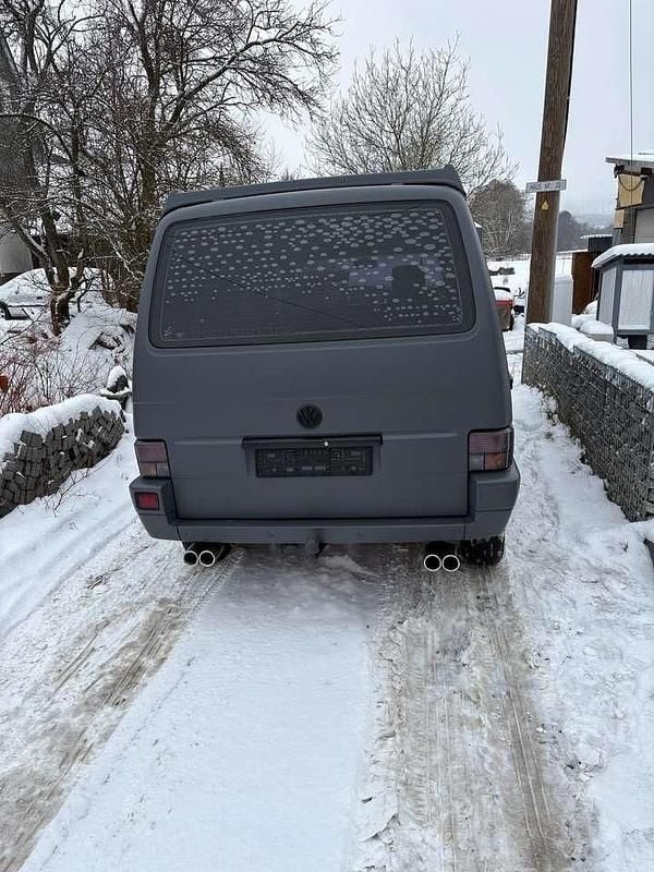 Gebraucht VW Multivan 110 PS (80 kW) 1993 Grau Van