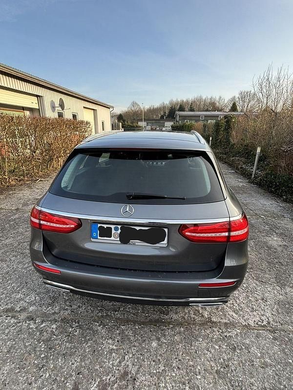 Gebraucht Mercedes E350 258 PS (189 kW) 2017 Kombi