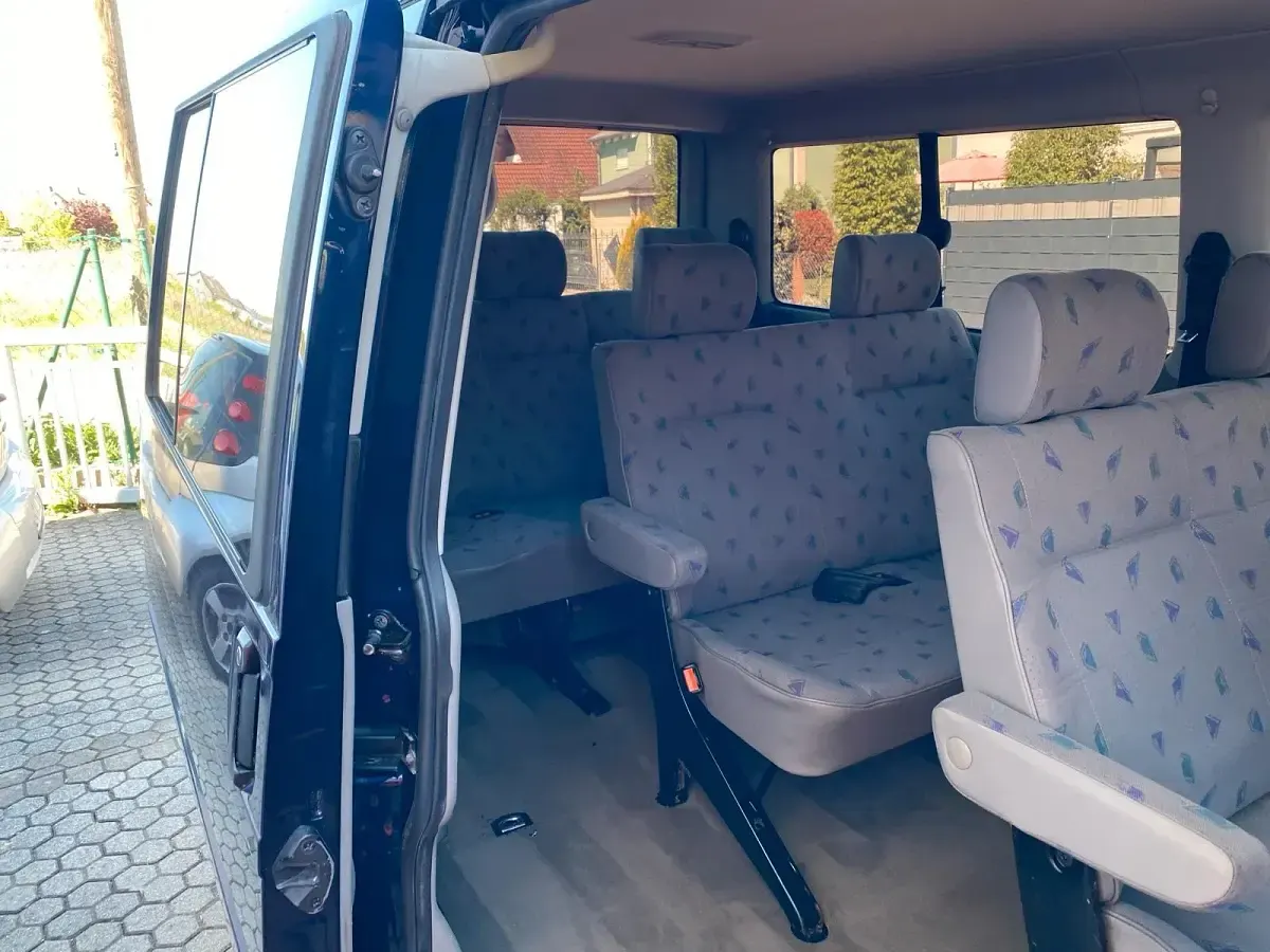 Gebraucht VW Caravelle 102 PS (75 kW) 1998 Blau Van / Kleinbus