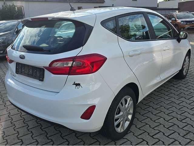 Gebraucht Ford Fiesta Trend 71 PS (52 kW) 2018 Weiß Kleinwagen