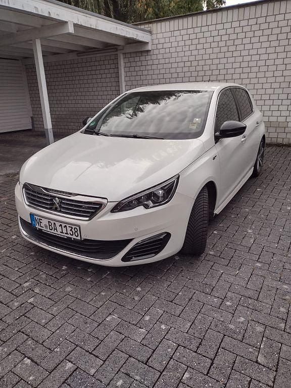 Weiß Gebraucht 2015 Peugeot 308 GTi Kombi | 14.950 € (Etwas zu teuer) - Bild 1/4