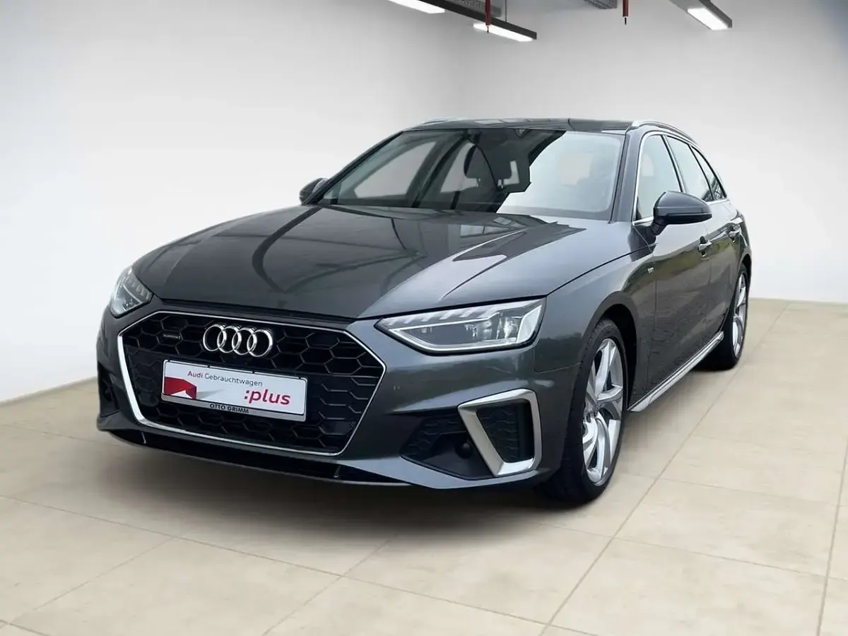 Gebraucht Audi A4 Business 204 PS (150 kW) 2023 Grau Kombi