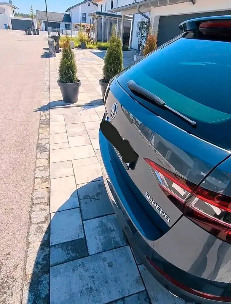 Gebraucht Skoda Superb SportLine 190 PS (139 kW) 2019 Andere farben Kombi