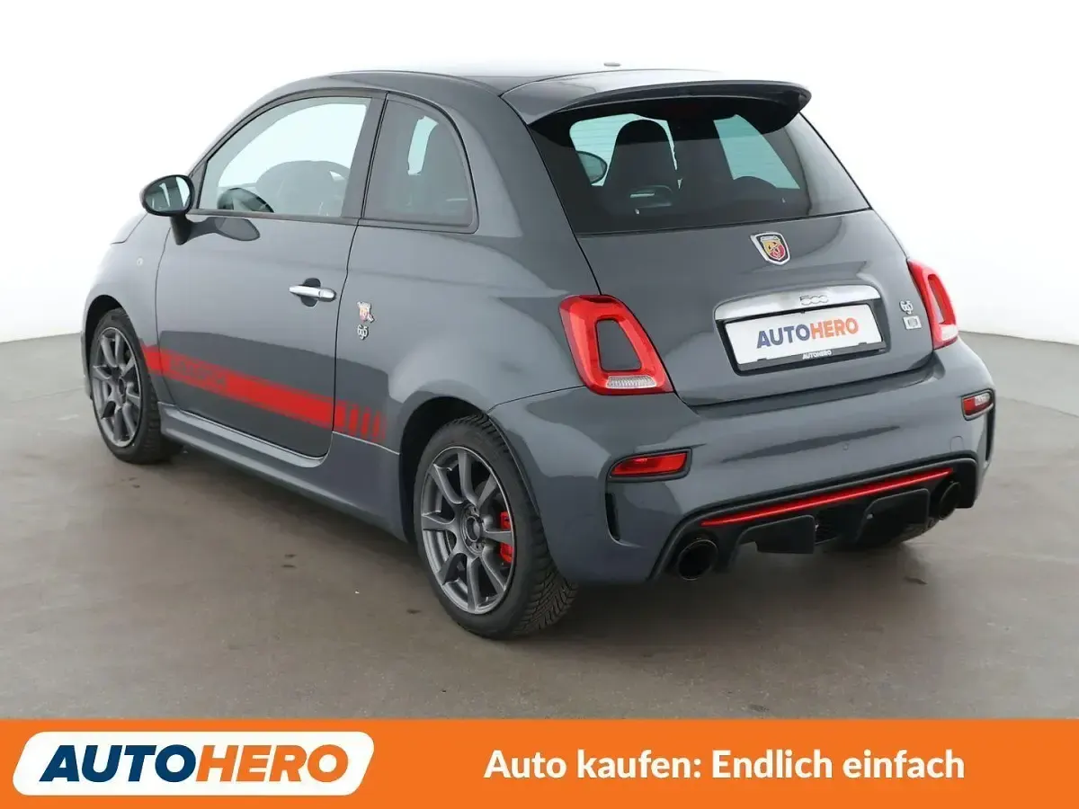 Gebraucht Abarth 695 165 PS (121 kW) 2018 Grau Kleinwagen