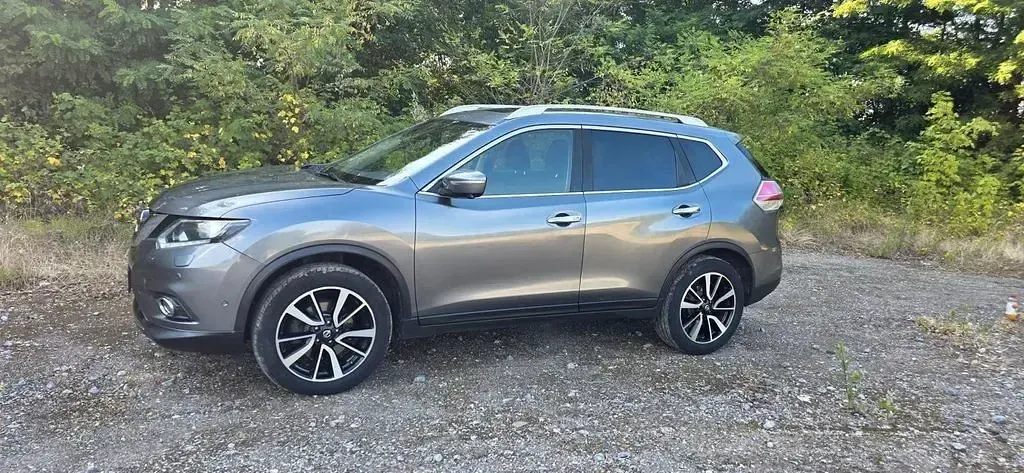 Gebraucht Nissan X-Trail N-Vision 177 PS (130 kW) 2017 Grau SUV