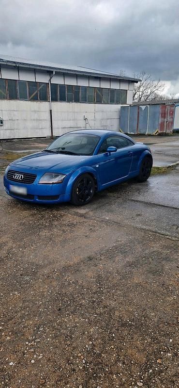 Second-hand Audi TT 150 CP (110 kW) 1999 Albastru Coupe