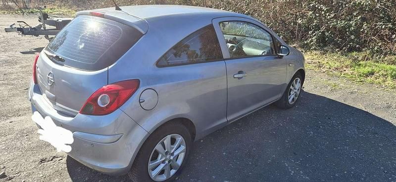 Gebraucht Opel Corsa Innovation 80 PS (58 kW) 2008 Grau Kleinwagen