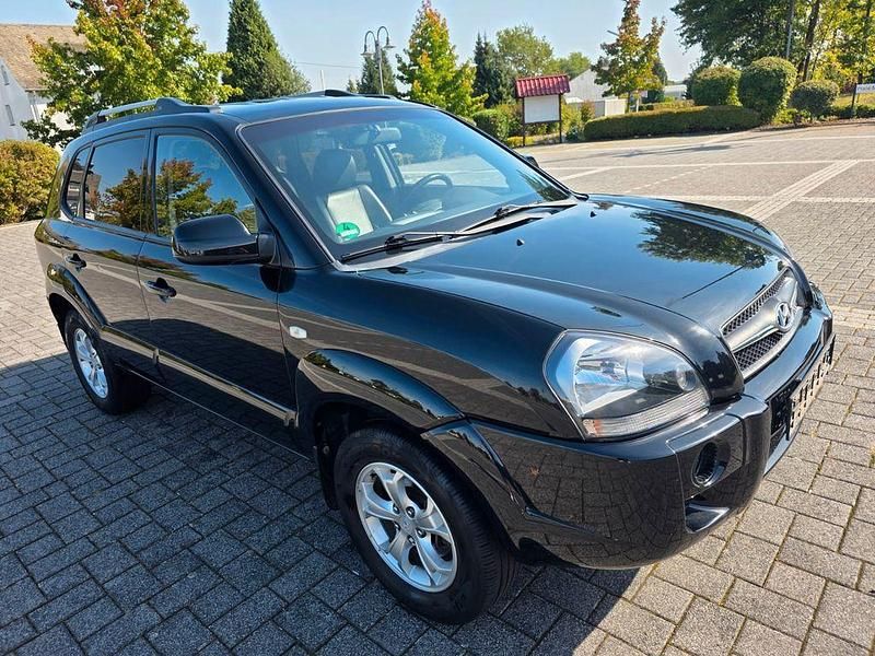 Schwarz Gebraucht 2010 Hyundai Tucson Edition+ SUV | 4.999 € (Fairer Preis) - Bild 1/4