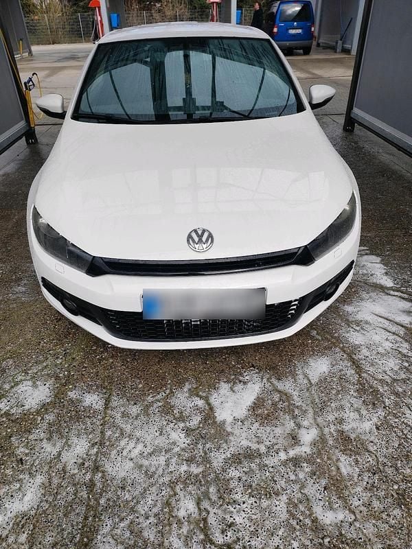 Usata VW Scirocco 200 CV (147 kW) 2009 Bianco Coupé