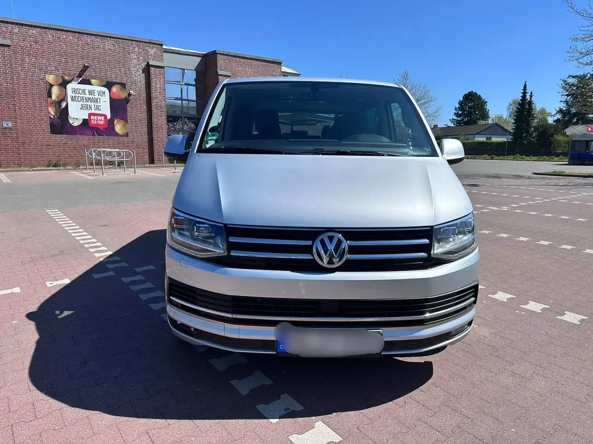 Gebraucht VW Multivan Generation Six 204 PS (150 kW) 2016 Silber Van / Kleinbus