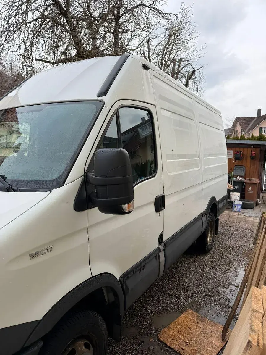 Używany Iveco Daily 170 KM (125 kW) 2013 Biały Minivan