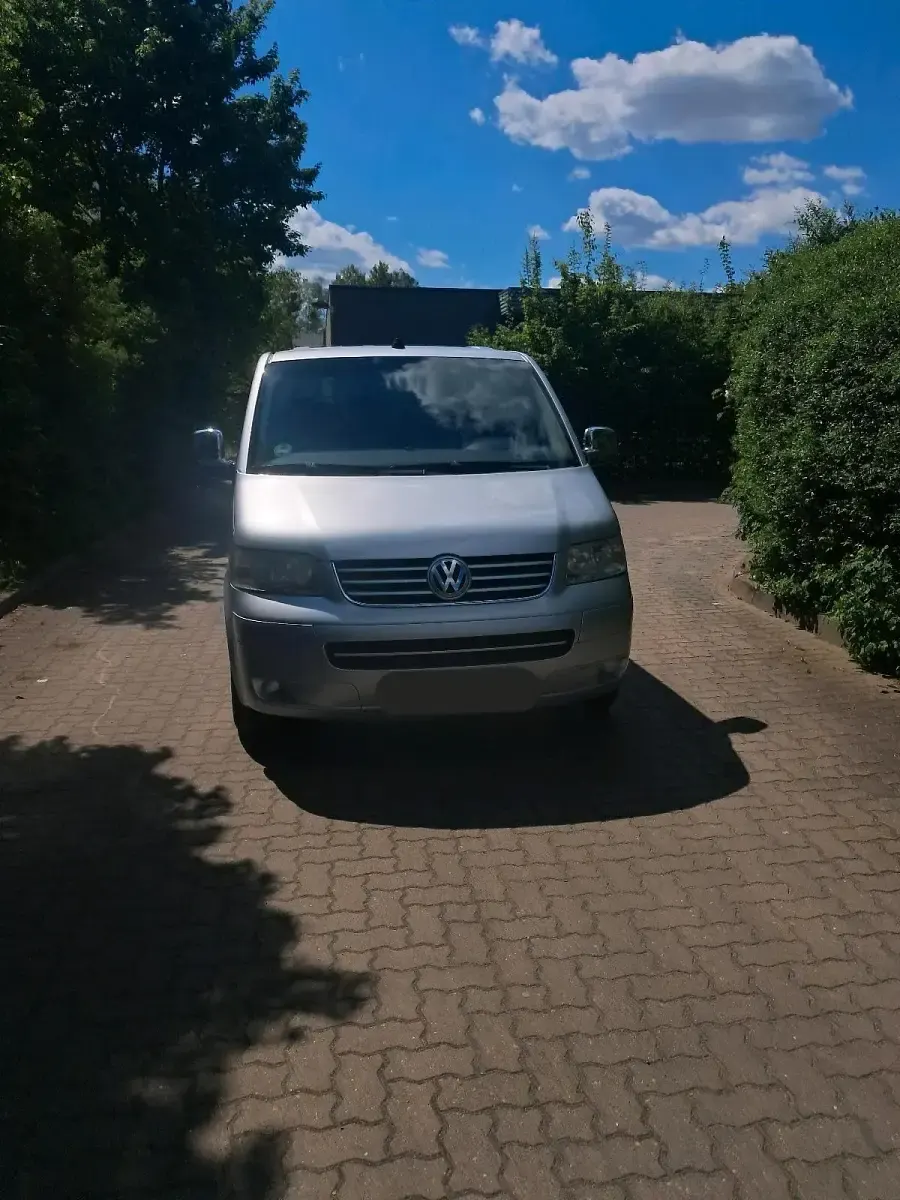Gebraucht VW Caravelle 174 PS (127 kW) 2005 Silber Van