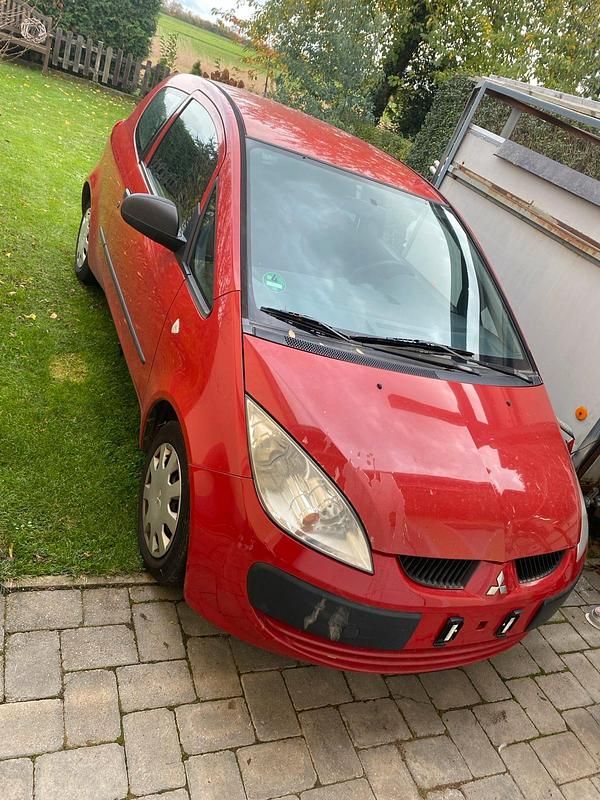 Rot Gebraucht 2005 Mitsubishi Colt Kleinwagen | 1.995 € - Bild 1/4