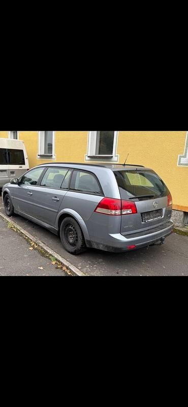 Gebraucht Opel Vectra 125 PS (91 kW) 2005 Silber Kombi