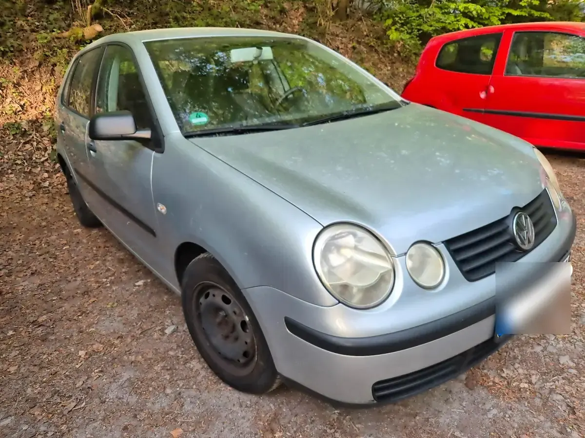 Second-hand VW Polo 64 CP (47 kW) 2003 Gri Berlinǎ