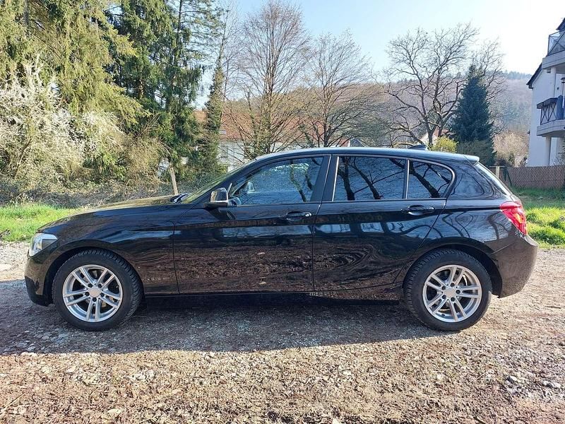 Gebraucht BMW 118 170 PS (125 kW) 2015 Schwarz Kleinwagen