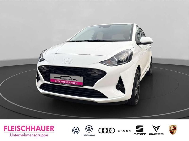 Weiss Gebraucht 2024 Hyundai i10 Prime Kleinwagen | 17.490 € (Fairer Preis) - Bild 1/4