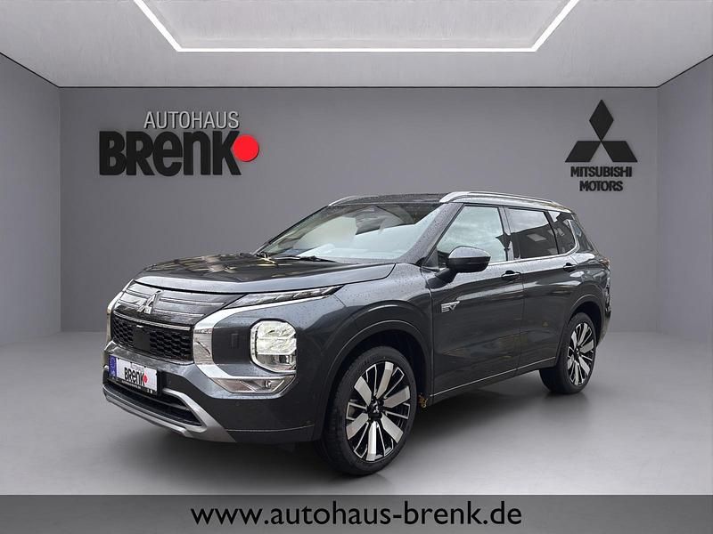 Gebraucht Mitsubishi Outlander P-HEV Top 306 PS (225 kW) 2018 Schwarz