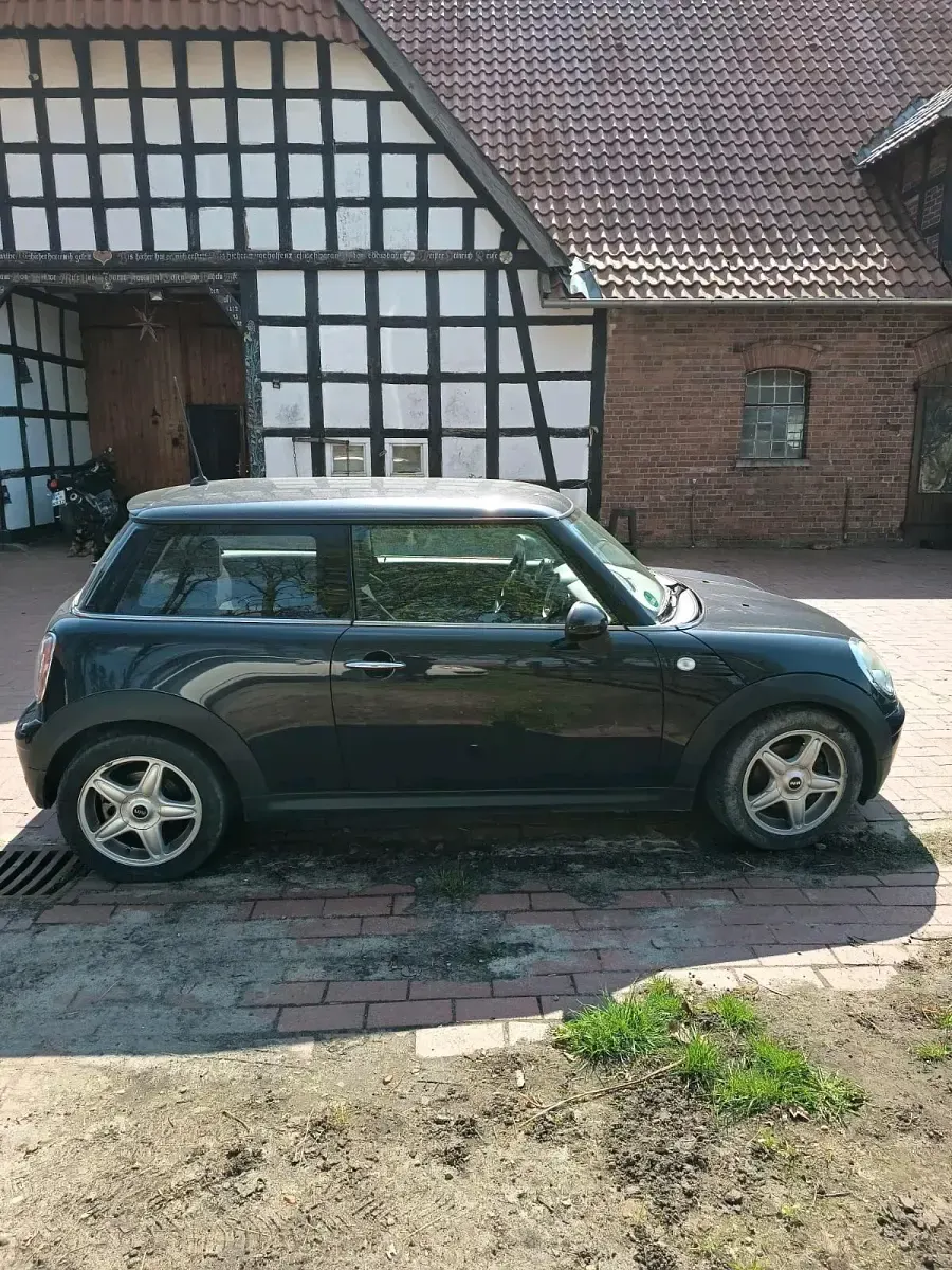 Usata Mini Cooper 95 CV (69 kW) 2007 Nero Utilitaria