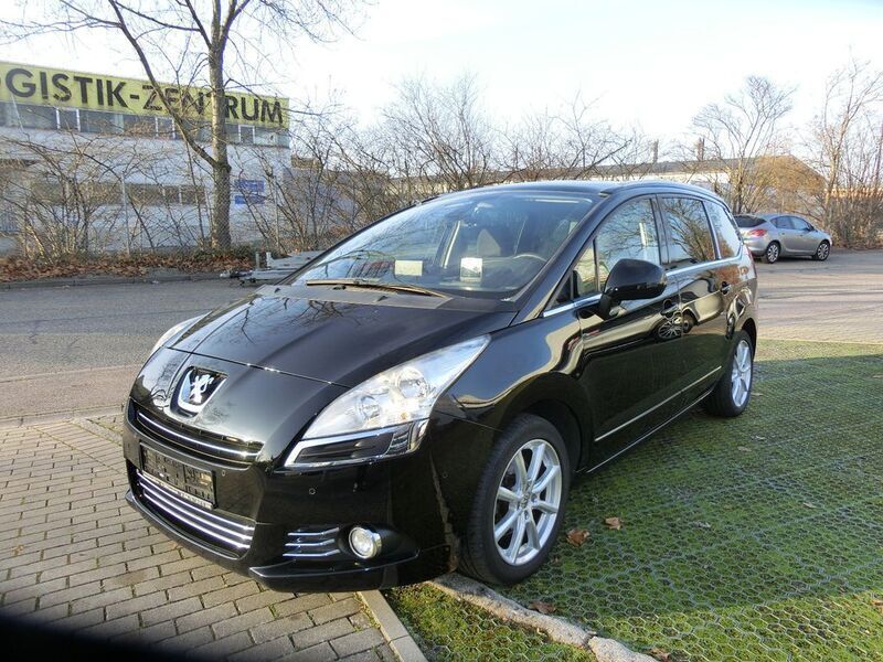 Gebraucht Peugeot 5008 Allure 150 PS (110 kW) 2013 Schwarz Van / Kleinbus