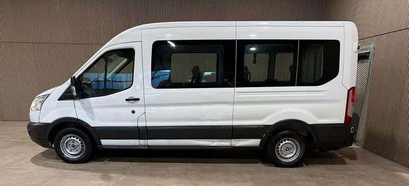 Second-hand Ford Transit 131 CP (96 kW) 2019 Alb Monovolum