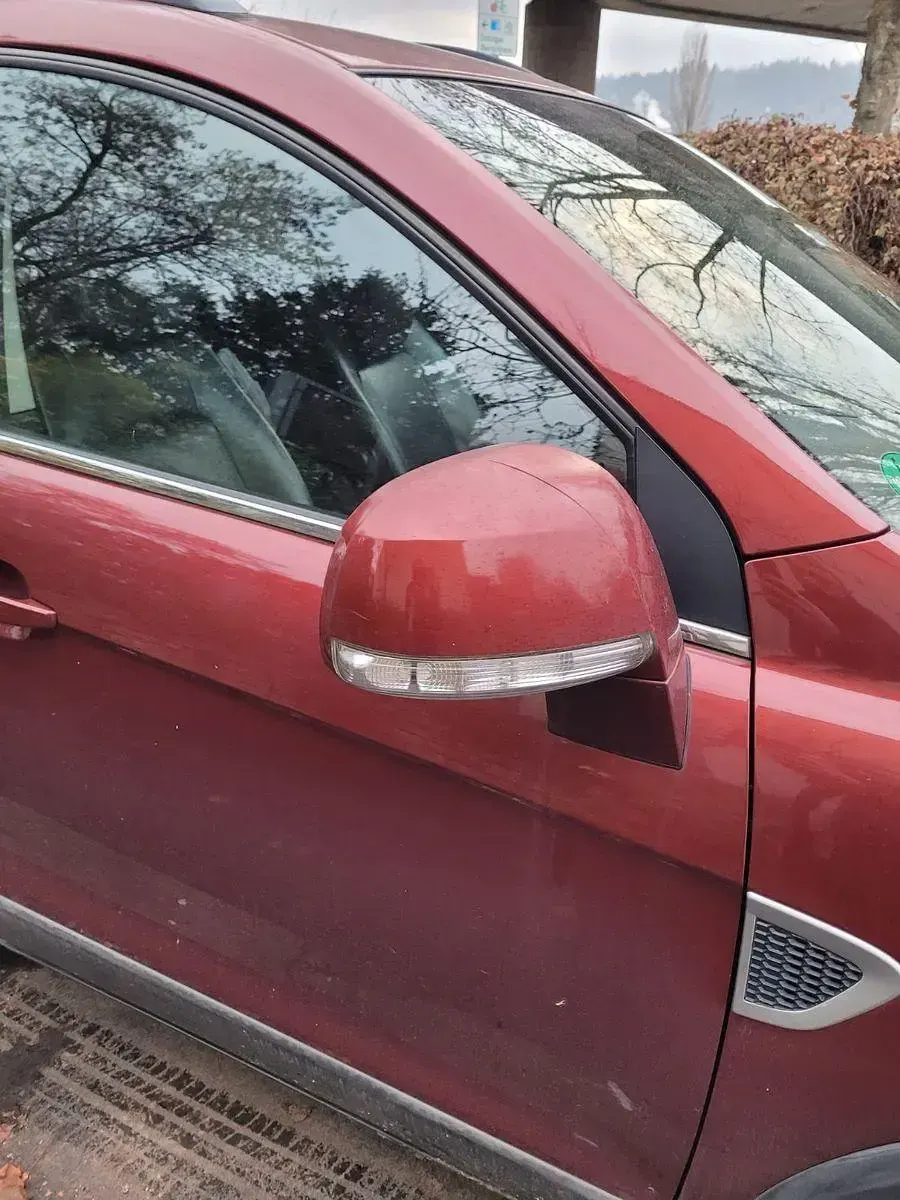 Gebraucht Chevrolet Captiva 136 PS (100 kW) 2009 Rot SUV