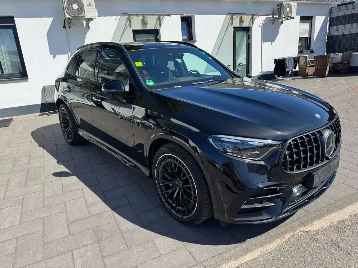 Gebraucht Mercedes GLC43 AMG AMG 421 PS (309 kW) 2024 Obsidianschwarz  metalliclack SUV