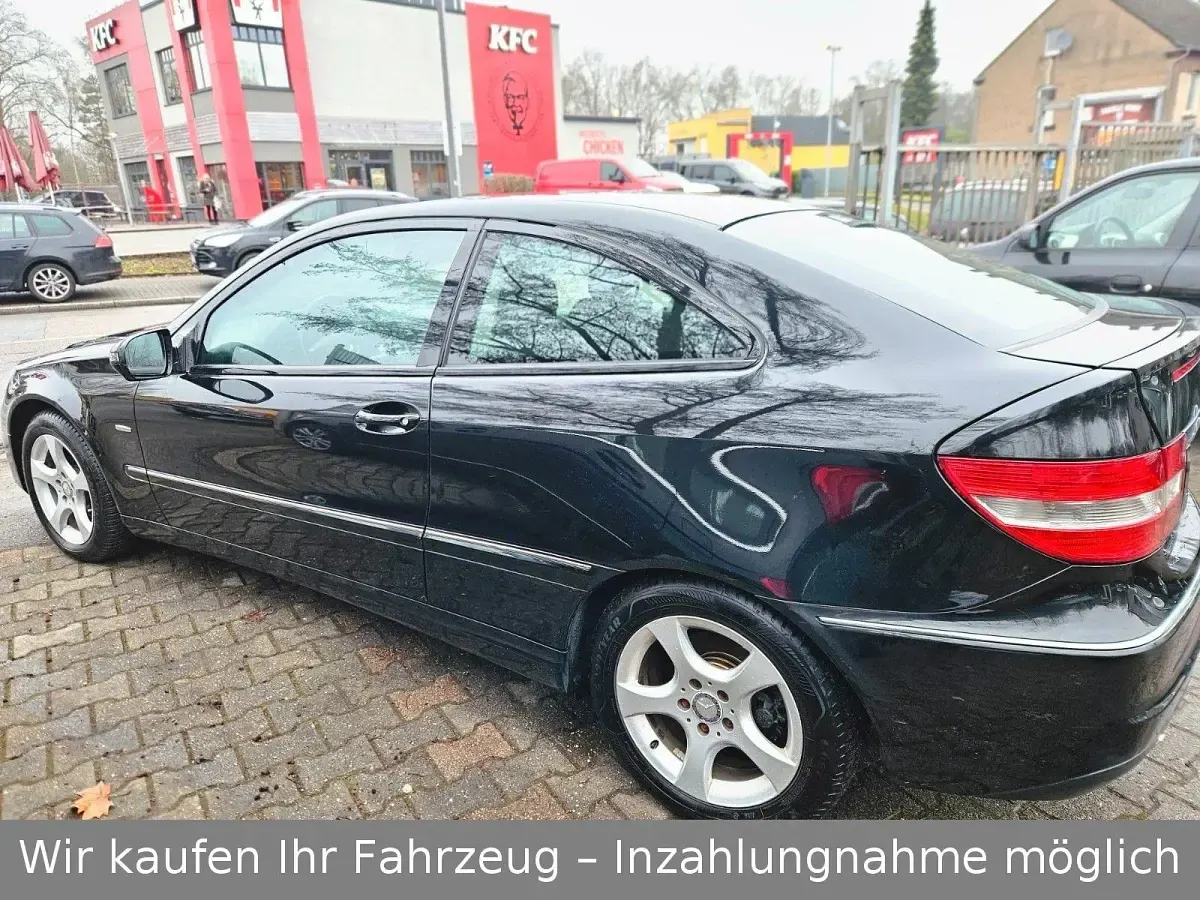 Gebraucht Mercedes CLC160 129 PS (94 kW) 2009 Schwarz Coupé