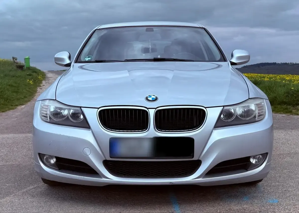 Usata BMW 318 143 CV (105 kW) 2012 Argento Station wagon