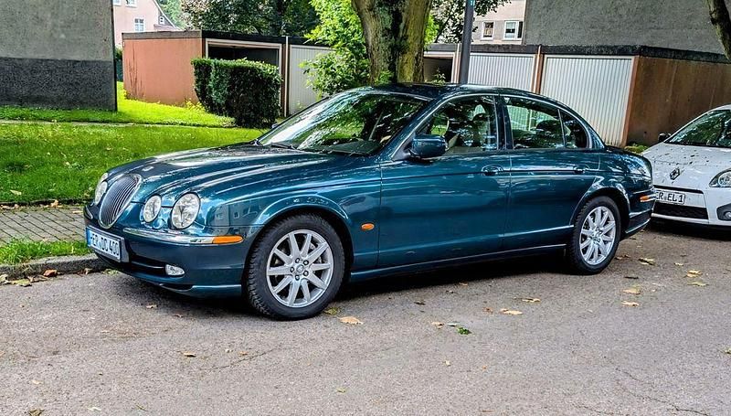 Grün Gebraucht 2001 Jaguar S-Type S Limousine | 6.000 € (Fairer Preis) - Bild 1/4