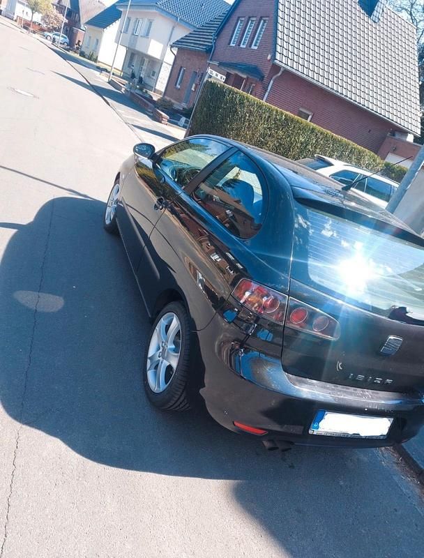 Schwarz Gebraucht 2006 Seat Ibiza Sport Kleinwagen | 1.600 € (Etwas zu teuer) - Bild 1/4