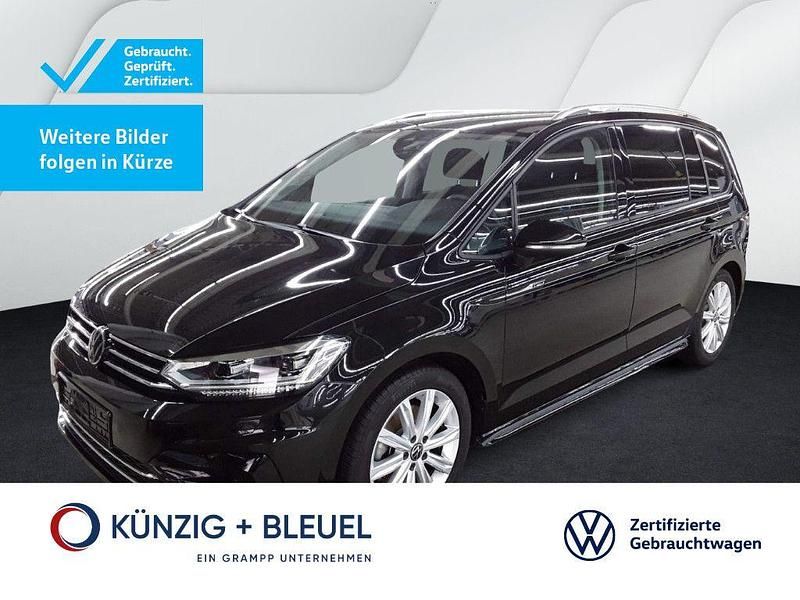Grenadillschwarz metallic Gebraucht 2025 VW Touran R-line Van / Kleinbus | 34.480 € (Guter Preis) - Bild 1/4