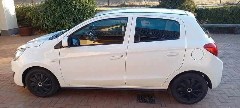 Gebraucht Mitsubishi Space Star Active 71 PS (52 kW) 2019 Weiß Kleinwagen