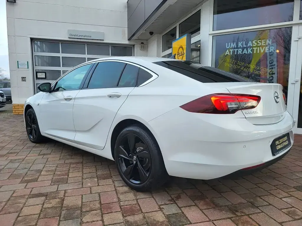 Gebraucht Opel Insignia Exklusiv 170 PS (125 kW) 2019 Weiß Limousine