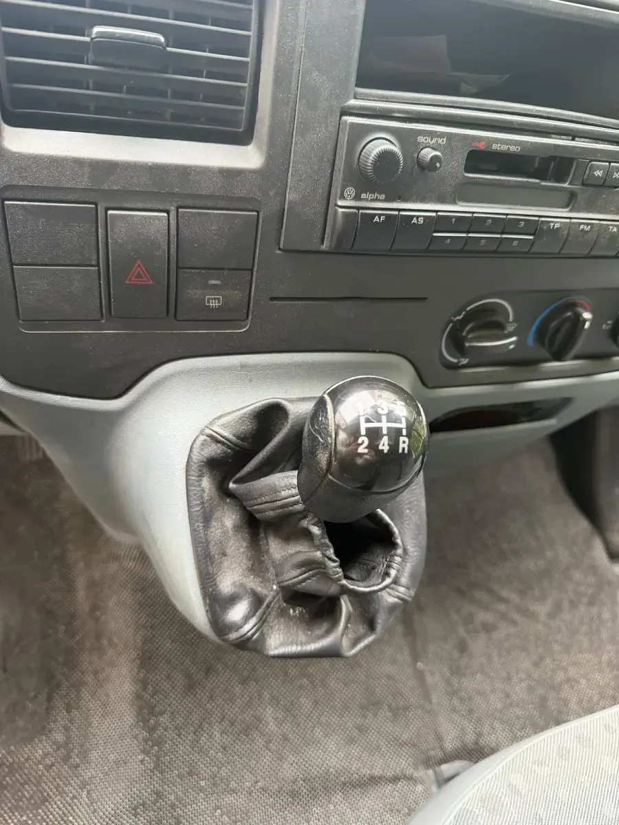 Używany Ford Transit 110 KM (80 kW) 2006 Biały Minivan