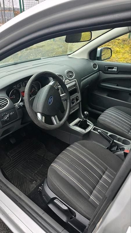 Gebraucht Ford Focus 109 PS (80 kW) 2008 Kombi