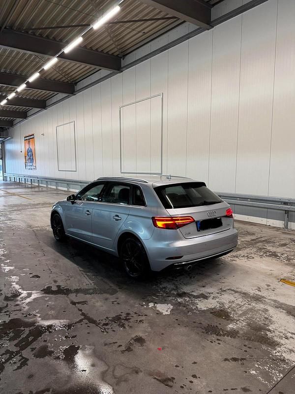 Gebraucht Audi A3 110 PS (80 kW) 2017 Silber Kleinwagen