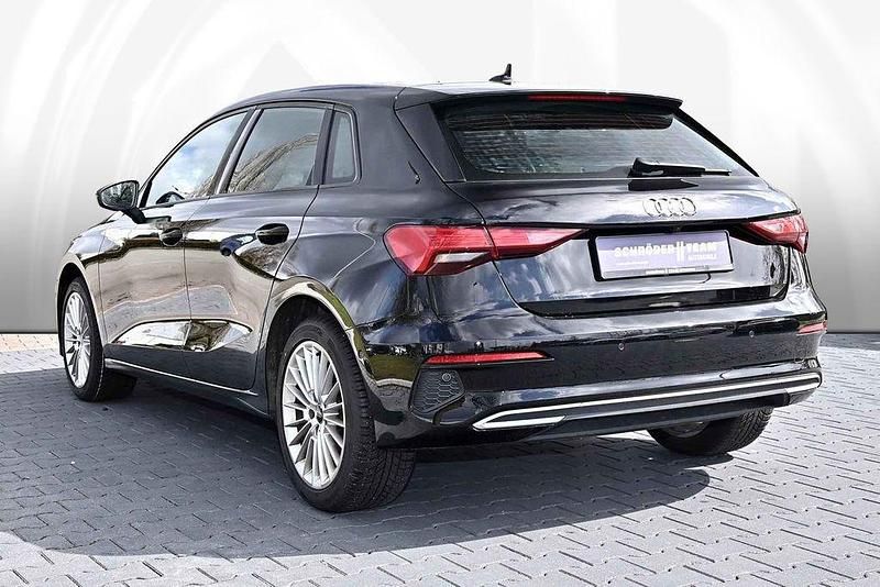 Gebraucht Audi A3 Advanced 116 PS (85 kW) 2024 Schwarz Limousine
