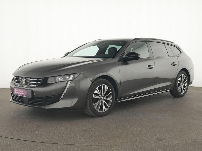Grau Gebraucht 2023 Peugeot 508 Allure Limousine | 19.945 € (Fairer Preis) - Bild 1/4