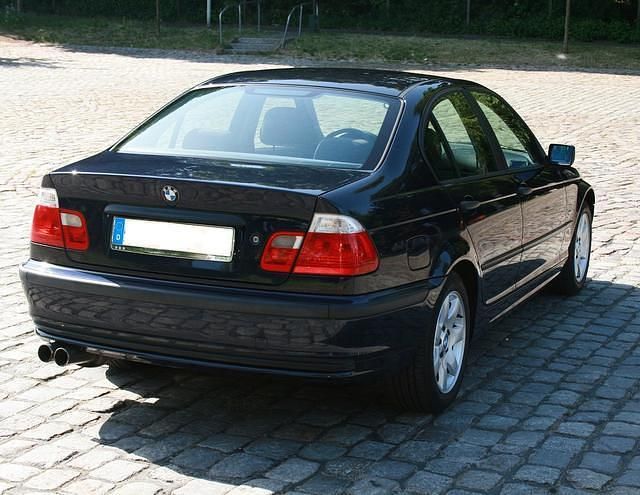 Gebraucht BMW 316 143 PS (105 kW) 1999 Blau metallic Limousine