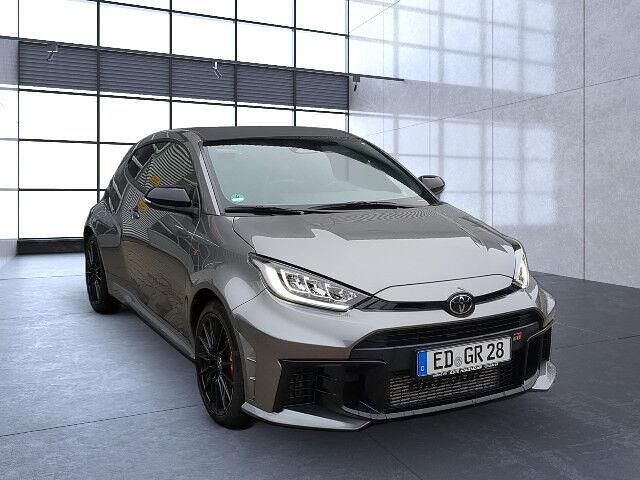 Gebraucht Toyota Yaris 280 PS (205 kW) 2024 Precious Limousine