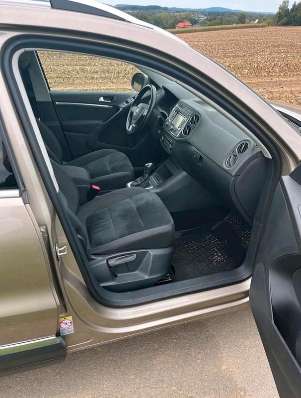 Gebraucht VW Tiguan 140 PS (102 kW) 2012 Braun SUV