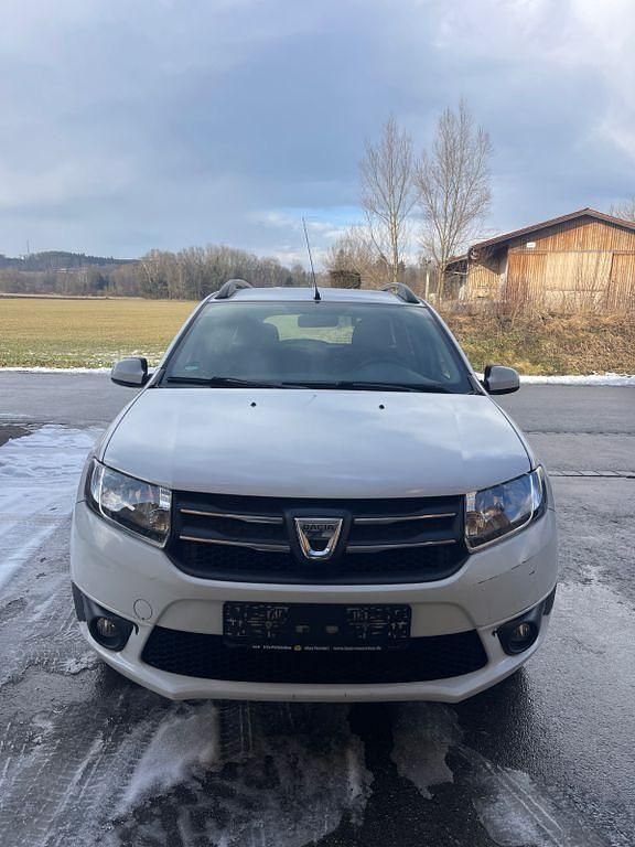 Gebraucht Dacia Logan MCV Prestige 90 PS (66 kW) 2014 Weiß Kombi