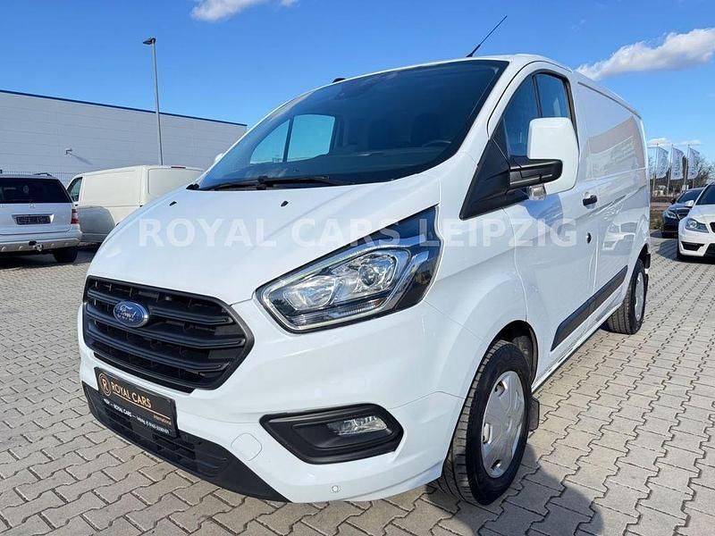 Gebraucht Ford Transit Custom 131 PS (96 kW) 2022 Weiß Van / Kleinbus