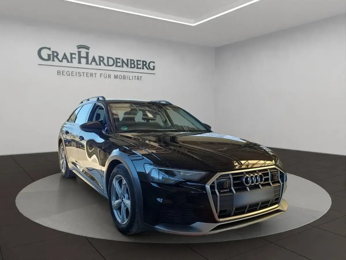 Gebraucht Audi A6 Allroad Ambiente 245 PS (180 kW) 2023 Mythosschwarz metallic Kombi