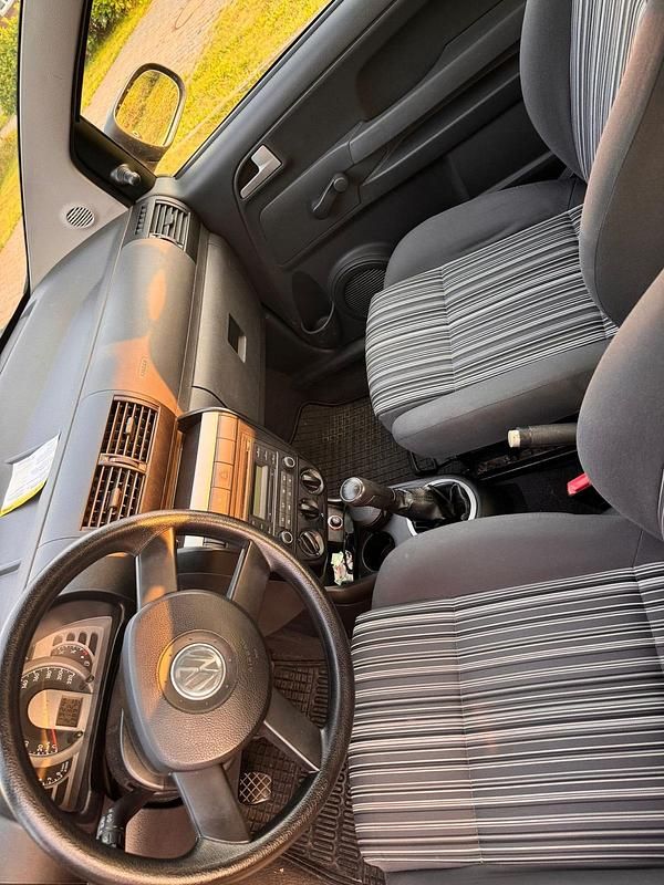 Schwarz Gebraucht 2006 VW Fox Kleinwagen | 2.999 € (Teuer) - Bild 1/4