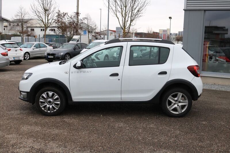 Gebraucht Dacia Sandero Stepway Ambiance 90 PS (66 kW) 2016 Weiß Kleinwagen