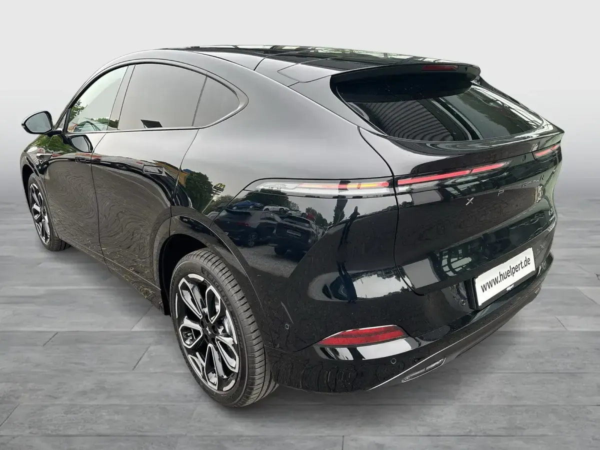 Neu XPENG G6 AWD Performance 2026 Midnight black SUV