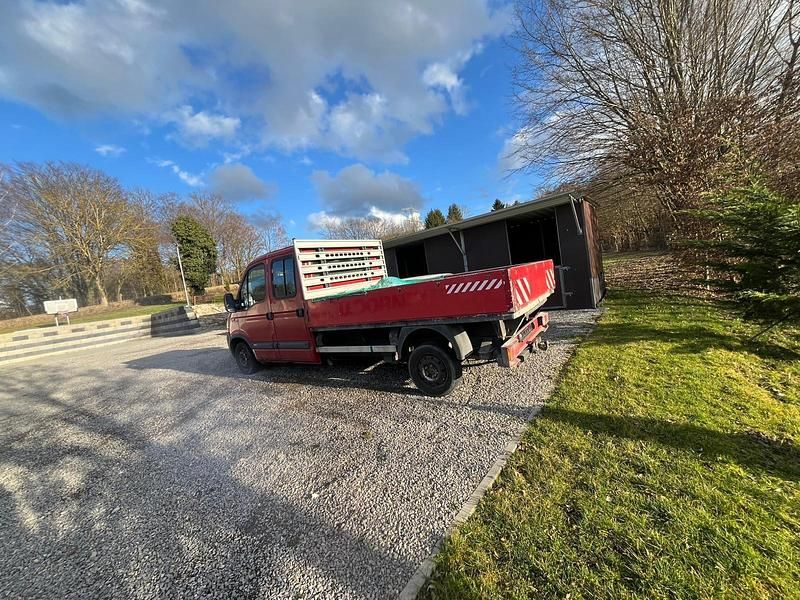 Gebraucht Renault Master 114 PS (83 kW) 2005 Rot Limousine
